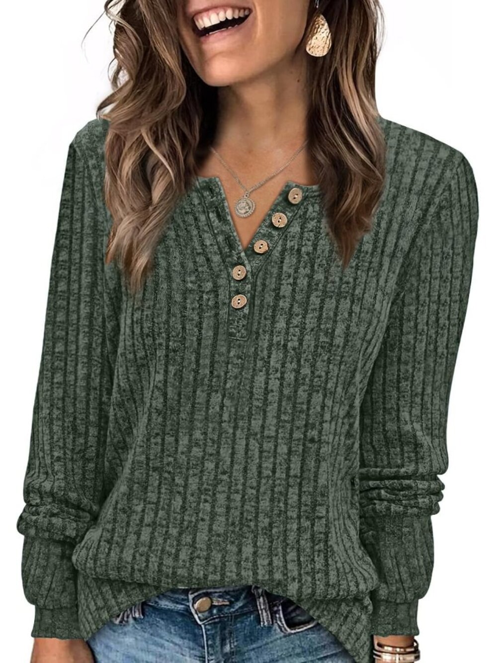 Flattering Loose Fit Long Sleeve Sweater for Women - Stylish Fall Essential